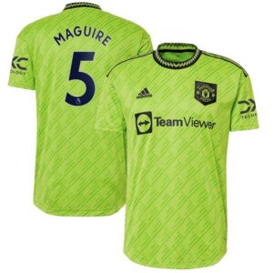 maillot-manchester-united-third-2022-23-maguire-1