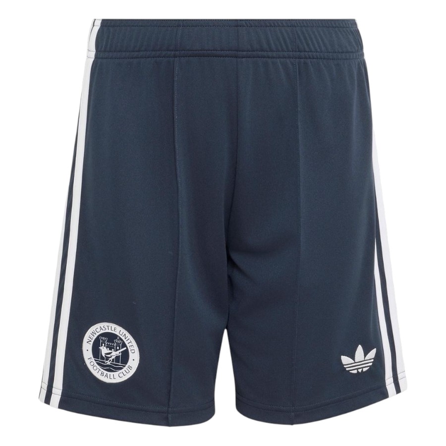 Short Newcastle Exterieur 2026 2027